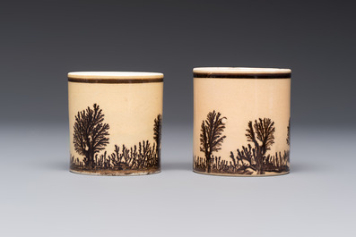 An 8-piece French Creil mochaware coffee service, marked, 19th C.