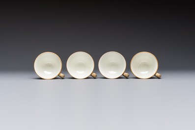 A 24-piece English Spode mocha-ground and gilt coffee and tea service, 19th C.