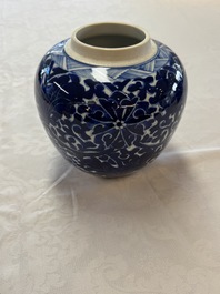 A pair of Chinese blue and white 'Lotus Scroll' jars, 19th C.