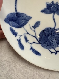 A pair of Chinese blue and white 'Bleu de Hue' plates with lotus design, Phi Khanh An Duong 慶恩堂費 mark, 19th C.