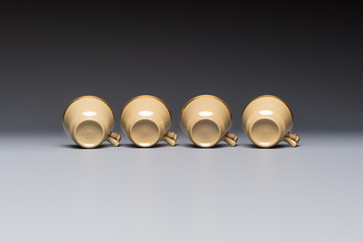 A 24-piece English Spode mocha-ground and gilt coffee and tea service, 19th C.