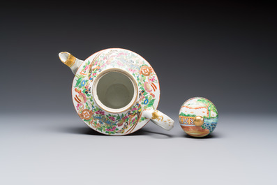 A Chinese Canton famille rose 20-piece tea service with figural design, 19th C.
