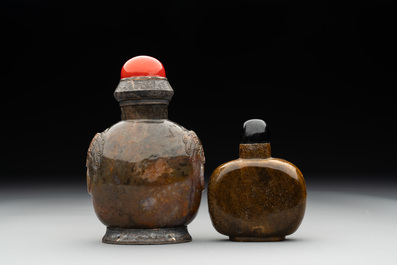 Six various Chinese carved hardstone snuff bottles, 19/20th C.