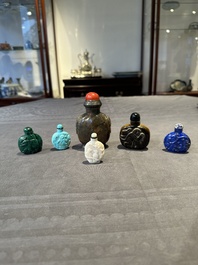 Six various Chinese carved hardstone snuff bottles, 19/20th C.