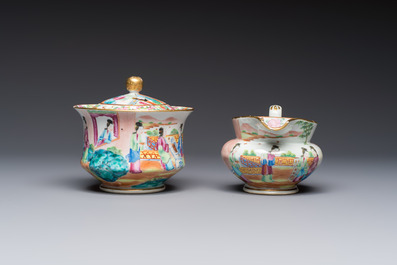 A Chinese Canton famille rose 20-piece tea service with figural design, 19th C.