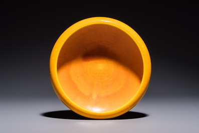 A Japanese Awaji orange-glazed brush washer, marked, and a blue-glazed vase, 19/20th C.