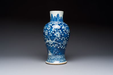 A Chinese blue and white vase and a vessel, 19th C.