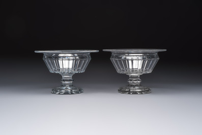 A pair of cut crystal footed bowls, 19th C.
