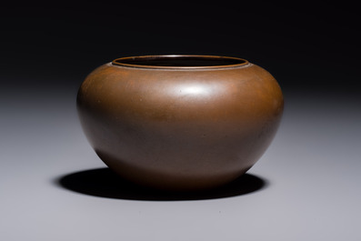 A Chinese bronze Bo-shaped censer, Xuande mark, 17/18th C.