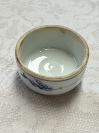 A Chinese blue and white 'Elegant Beauties' tea caddy and cover, artemisia leaf mark, Kangxi