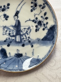 23 Chinese blue and white saucers with figural design, Yongzheng/Kangxi