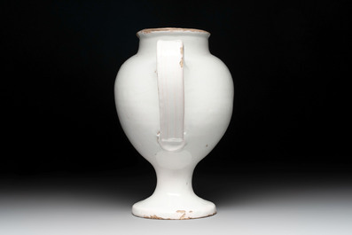 A blue and white Brussels faience drug or syrup jar, inscribed 'S.PAPAV.RHEAD.', ca. 1700