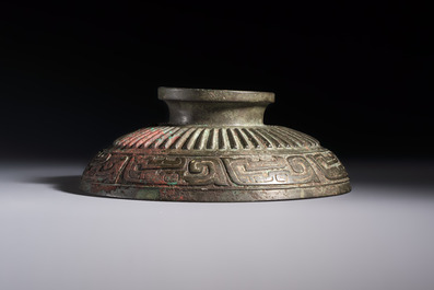 A large Chinese inscribed archaic bronze cover of a 'Gui 簋' vessel, Western Zhou