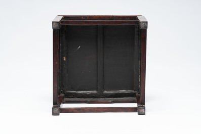 A Chinese hongmu stand and a square low table, 19th C.