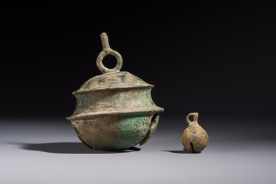 Two Cambodian bronze bells, a vajra bell and a vajra, 11/13th C.