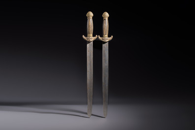 A rare set of Chinese double swords and scabbard, &lsquo;Shuangjian&rsquo;, Longquan mark, 19th C.