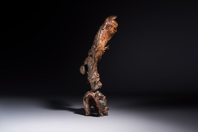 A group of 11 Chinese carved bamboo and wooden works, 19/20th C.