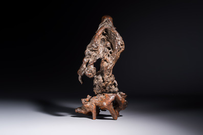 A group of 11 Chinese carved bamboo and wooden works, 19/20th C.