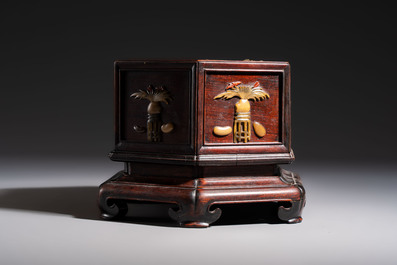 A Chinese soapstone-embellished hongmu 'Antiquities' box and cover, 19th C.