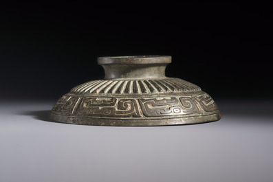 A large Chinese inscribed archaic bronze cover of a 'Gui 簋' vessel, Western Zhou