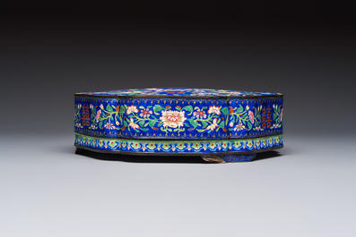 A fine Chinese Canton enamel blue-ground 'Double Happiness 囍' box and cover, Qianlong