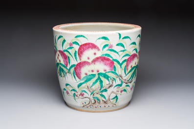 A Chinese famille rose 'Nine Peaches' jardini&egrave;re, 19th C.
