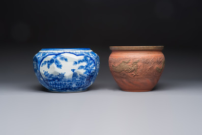 A Japanese blue and white jardini&egrave;re and a Tokoname stoneware jardini&egrave;re, 19/20th C.