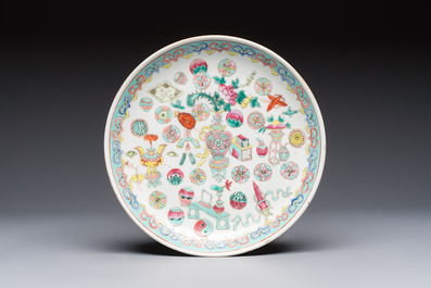 A pair of Chinese famille rose 'Antiquities' covered vases and a dish, 19th C.