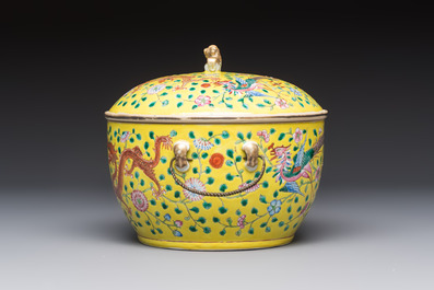 A pair of Chinese famille rose yellow-ground 'Dragon and Phoenix' covered warming bowls and a bowl, Tongzhi marks, 19th C.