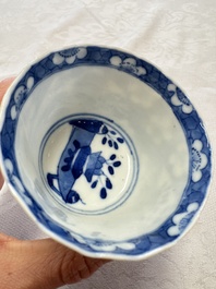 11 Chinese blue and white cups and 10 saucers, Kangxi and jade marks, 18/19th C.