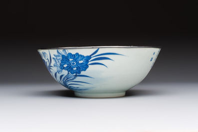 A Chinese blue and white 'Bleu de Hue' bowl with mandarin ducks in a lotus pond and a poem, Ngoan Ngoc 玩玉 mark, 19th C.