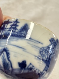 11 Chinese blue and white cups and 10 saucers, Kangxi and jade marks, 18/19th C.