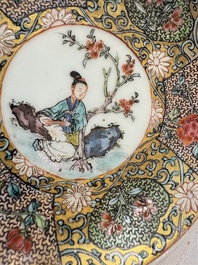 A fine Chinese famille rose gilt-decorated 'Elegant Beauty' cup and saucer, Yongzheng
