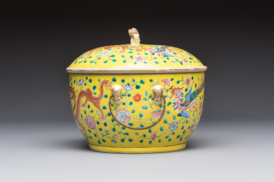A pair of Chinese famille rose yellow-ground 'Dragon and Phoenix' covered warming bowls and a bowl, Tongzhi marks, 19th C.