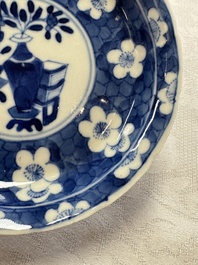11 Chinese blue and white cups and 10 saucers, Kangxi and jade marks, 18/19th C.