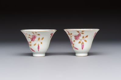 A Chinese famille rose wine pot and a pair of covered wine warming bowls with cups, Qianlong and Wang Fulong Zhi 汪福隆制 marks, 19/20th C.