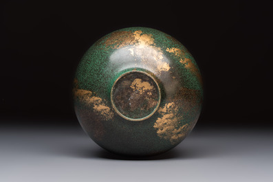 A Japanese patinated bronze vase, 20th C.