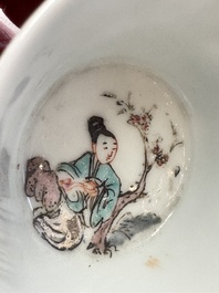 A fine Chinese famille rose gilt-decorated 'Elegant Beauty' cup and saucer, Yongzheng