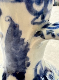 A Japanese Arita blue and white jug and a pair of plates, Edo, 17th C.