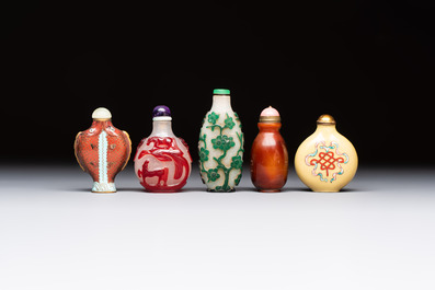 Five various Chinese cloisonn&eacute;, glass, horn and enamel snuff bottles, Qianlong mark, 19/20th C.
