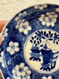 11 Chinese blue and white cups and 10 saucers, Kangxi and jade marks, 18/19th C.