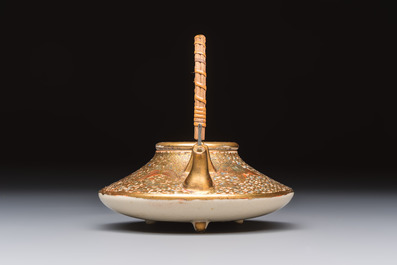 A fine Japanese Satsuma 'Butterflies' teapot and cover, Hattori 服部 mark, Meiji, 19th C.
