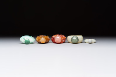 Five various Chinese jade, jadeite, agate and glass snuff bottles, 19th C.