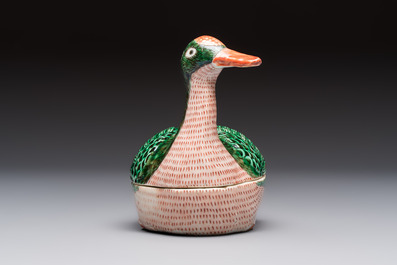 A Chinese export famille rose goose-form tureen and stand, Qianlong