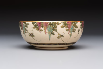 A Japanese Satsuma bowl, a pair of vases, a polychrome figure, and a marked Koransha bowl, 19/20th C.