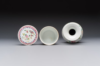 Five Chinese famille rose wares with floral design, Qianlong and Hongxian marks, Republic