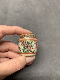 Eight Chinese famille rose wares, 19/20th C.