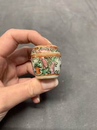 Eight Chinese famille rose wares, 19/20th C.
