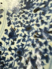 A Chinese blue and white dish with floral design, Hongzhi/Zhengde