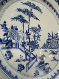 A Chinese blue and white dish with landscape design, Qianlong